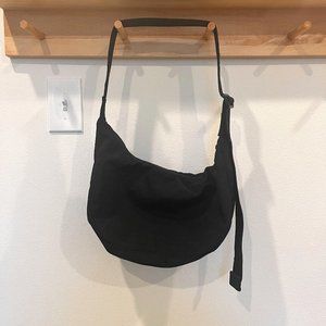 Baggu Medium Nylon Crescent Crossbody Bag